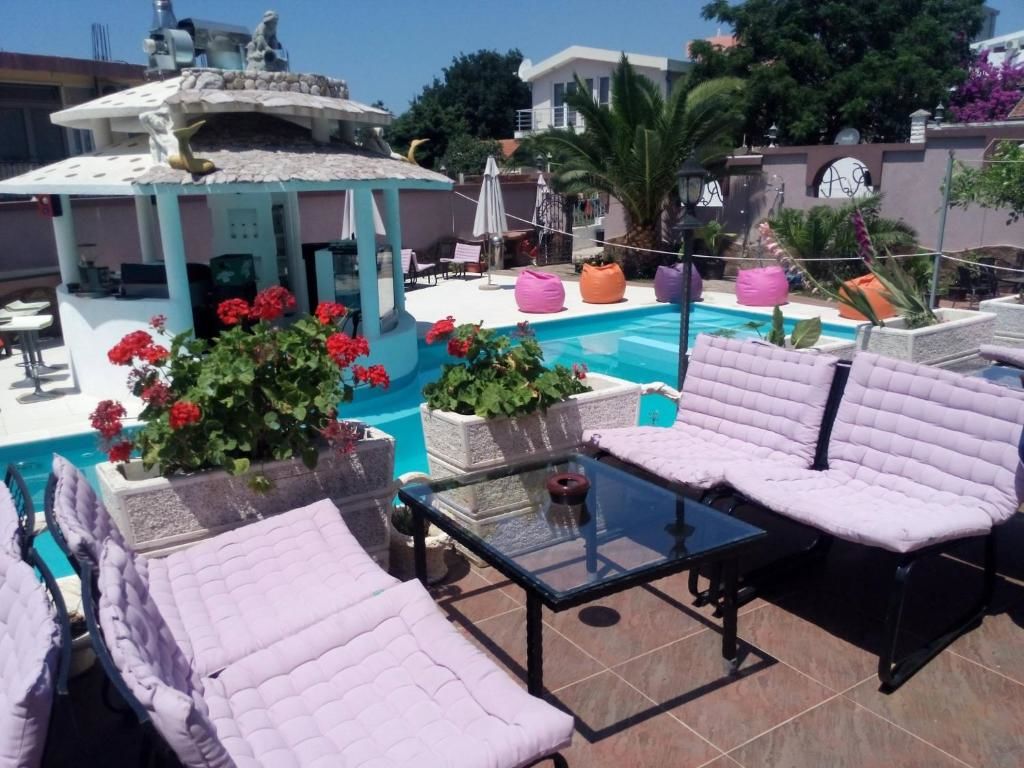 Гостевой дом Accommodation Royal Azur Добра-Вода