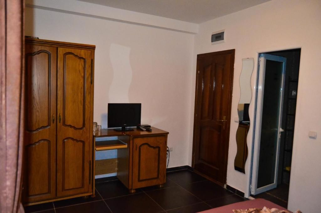 Гостевой дом Accommodation Royal Azur Добра-Вода