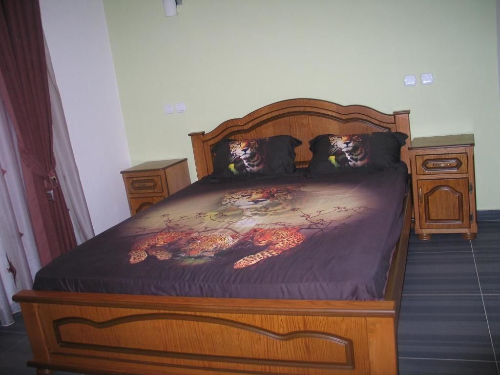 Гостевой дом Accommodation Royal Azur Добра-Вода