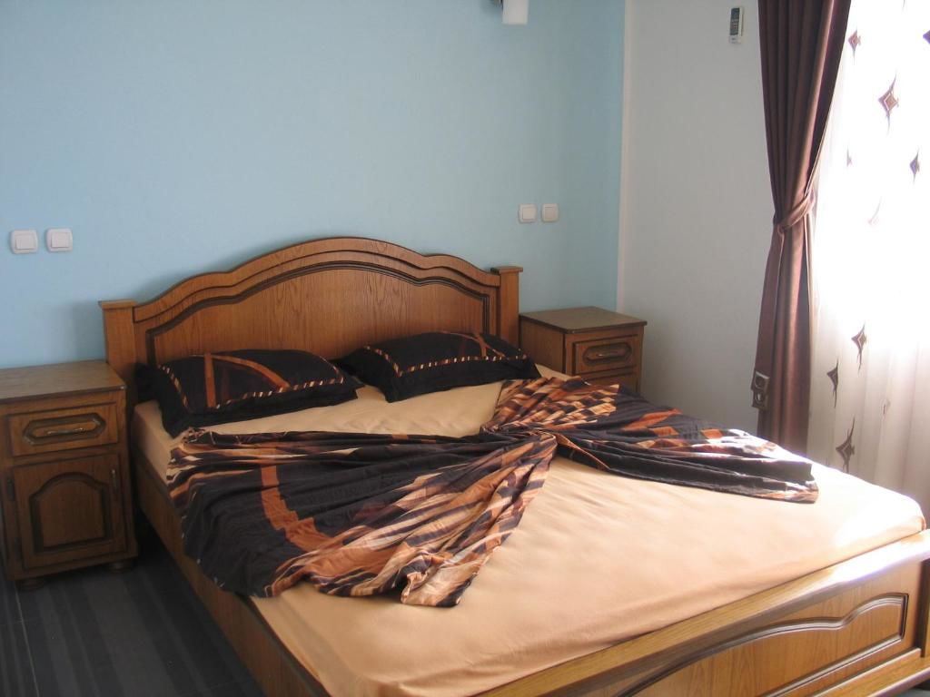 Гостевой дом Accommodation Royal Azur Добра-Вода