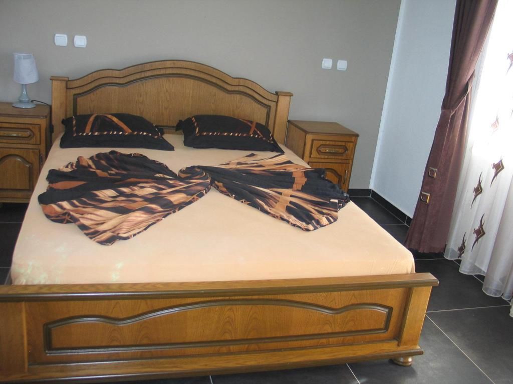 Гостевой дом Accommodation Royal Azur Добра-Вода