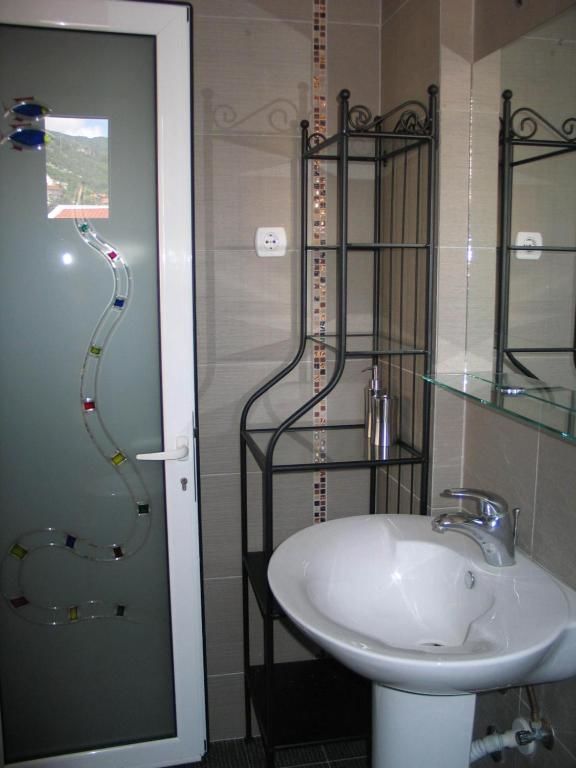 Гостевой дом Accommodation Royal Azur Добра-Вода
