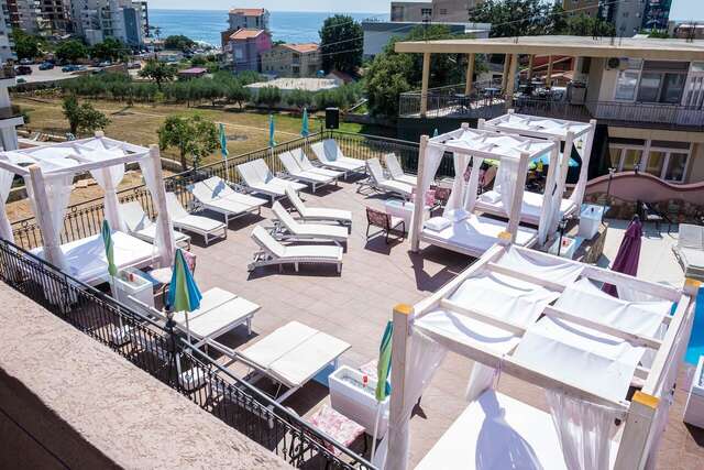 Гостевой дом Accommodation Royal Azur Добра-Вода-14