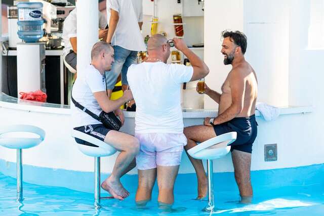 Гостевой дом Accommodation Royal Azur Добра-Вода-10